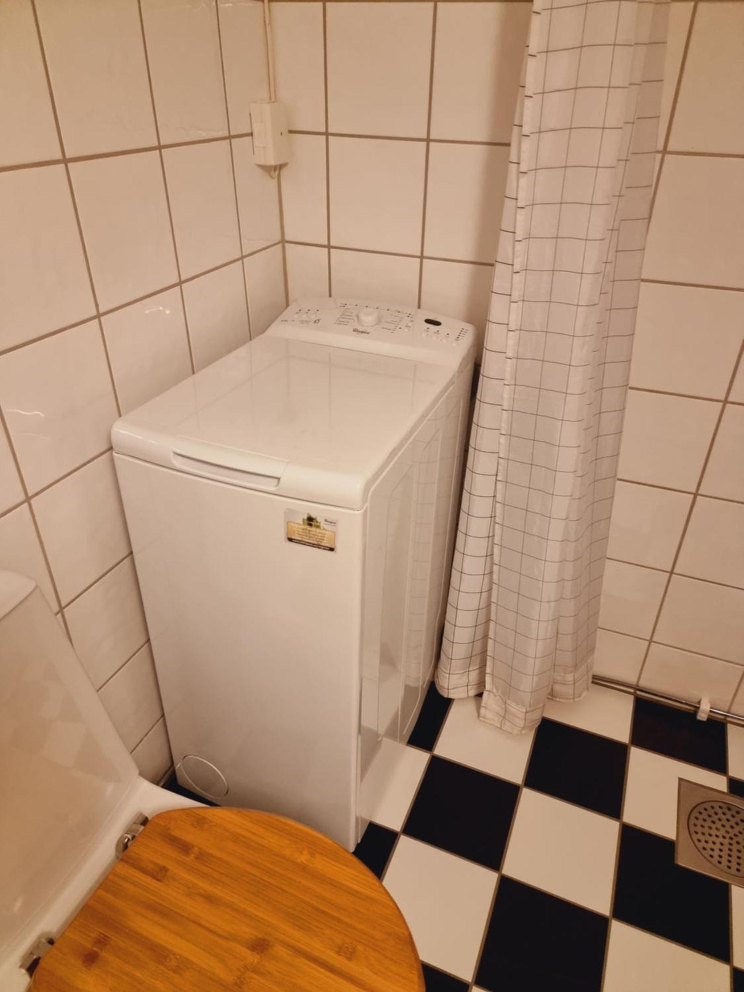 Kjellerleilighet Egen Inngang. Stange Extérieur photo