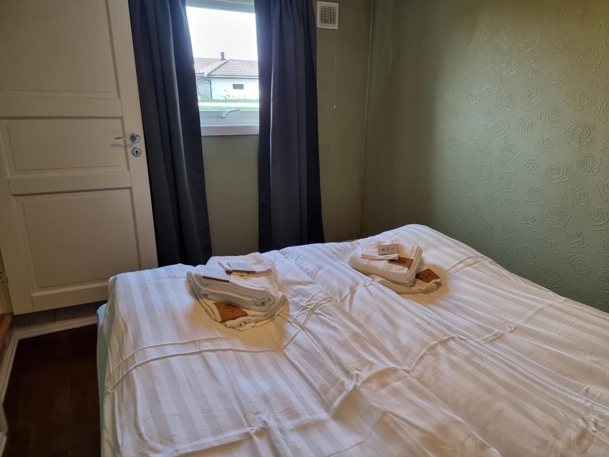 Kjellerleilighet Egen Inngang. Stange Extérieur photo